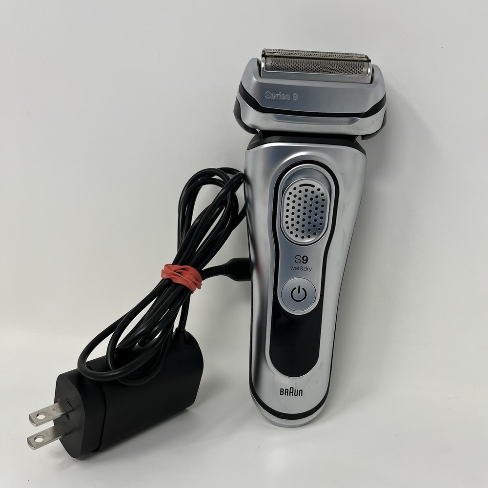 Braun Series 9 S9 Wet & Dry Electric Foil Shaver Silver w/ OEM Charger TESTED